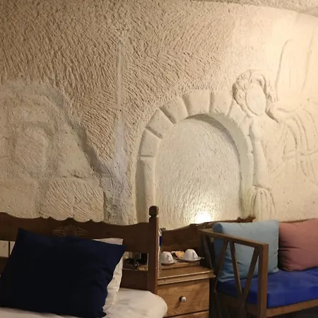 Sunset Cave Hotel