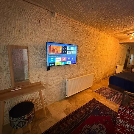 Hotel Sunset Cave