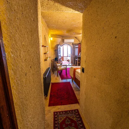 Sunset Cave Hotel