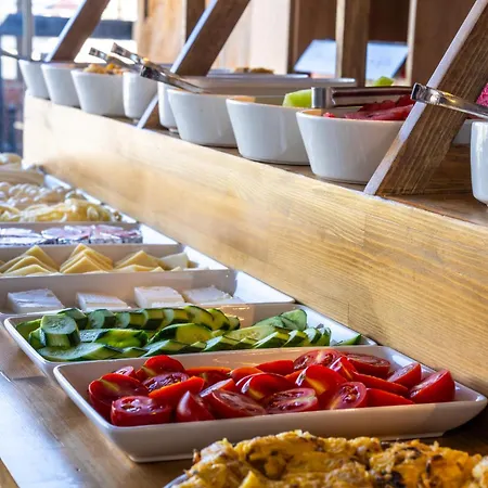 Hotell Sunset Cave 2*