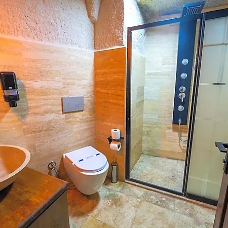 Sunset Cave Hotel 2*