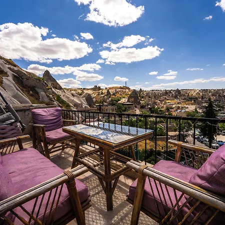Hotel Sunset Cave 2*