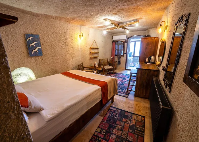 Sunset Cave Hotel